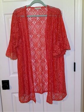 Stitchwurks Tropical Coral Lace Open Weave Kimono Cardigan. Size L/XL